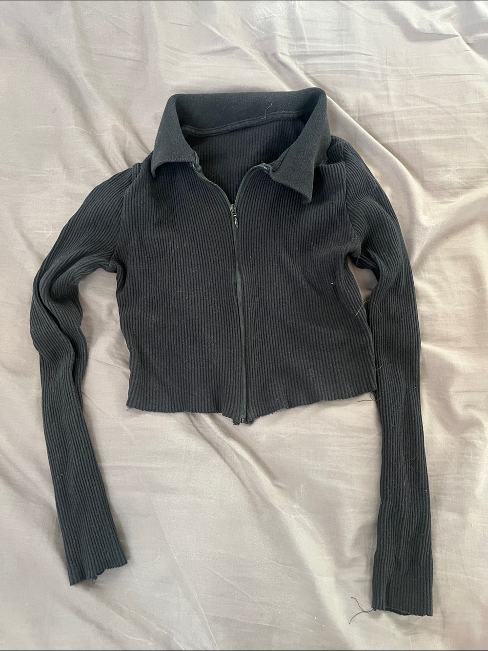 Chico’s Black Ribbed Zip Front Cropped Sweater Top